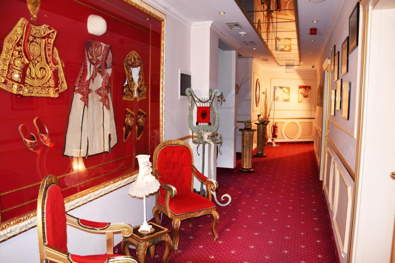 2 Kitarrat Boutique Hotel & Spa ドゥラス エクステリア 写真